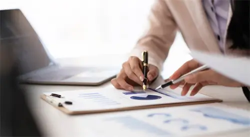 女儿结婚去哪里旅游好点