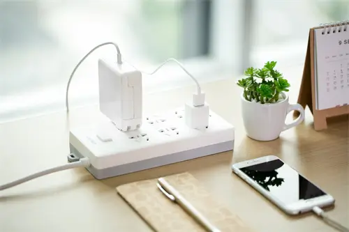 新疆旅游哪里租房车便宜